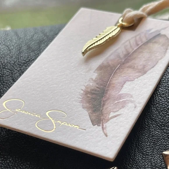 JESSICA SIMPSON Crossbody Bag with Gold Details and Chain Strap In Jenni… - Picture 12 of 16